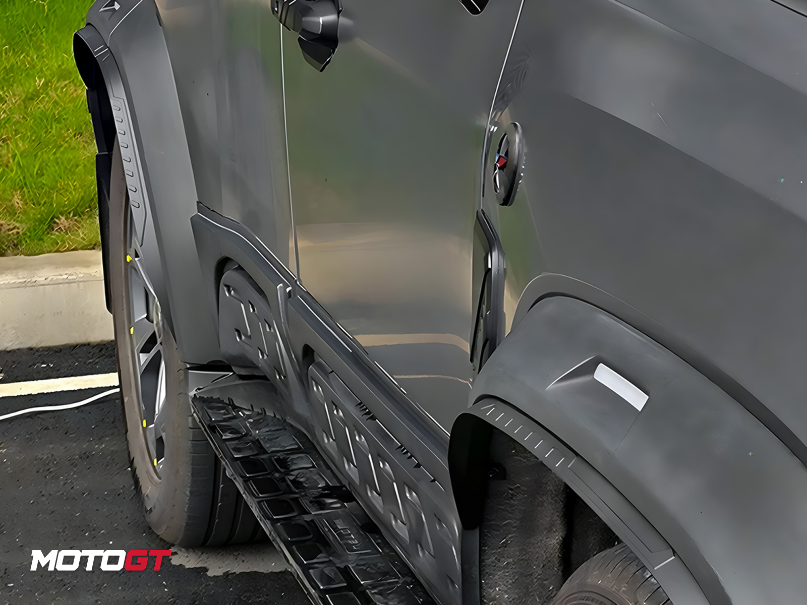 JETOUR T2 FENDER FLARES EXTENSION SET